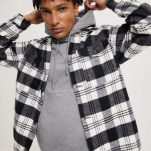 Men's Plaid Button-Down Shirt: Layer Up in Style